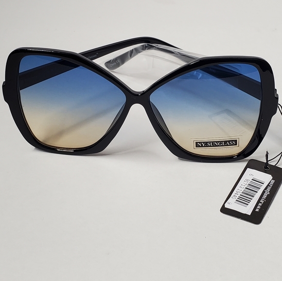 NY Sunglasses - Picture 2 of 10